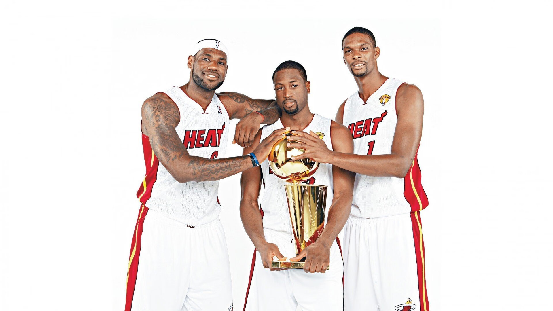 激烈角逐!全国田径锦标赛4×100米接力赛上演巅峰对决